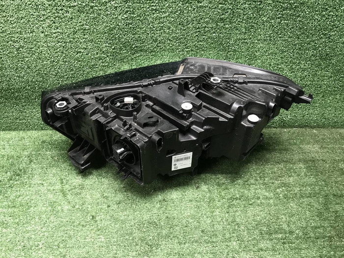 Фара правая BMW X5 G05 (2018-2023) LED