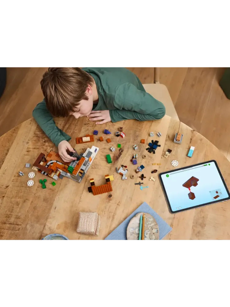 Конструктор Minecraft 21263 Шахта Бесплодных земель