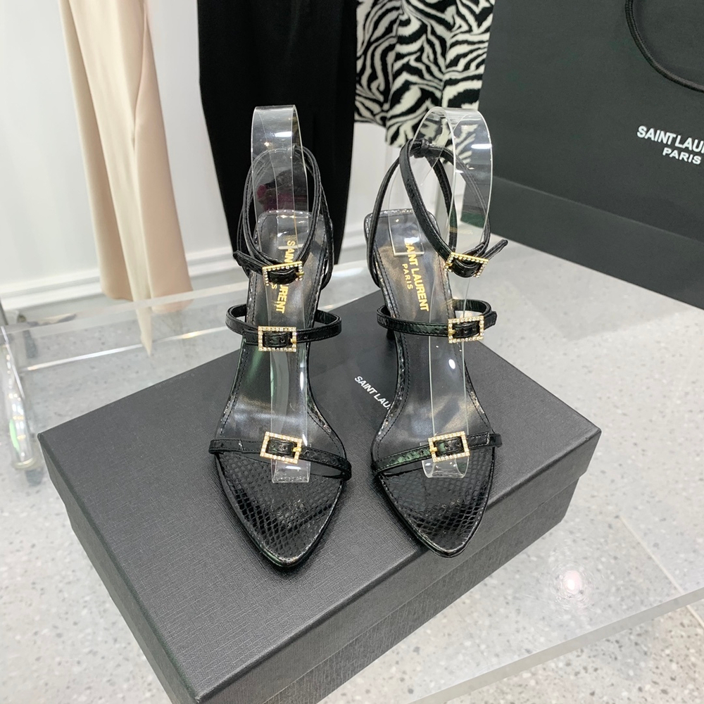 Saint Laurent Pumps