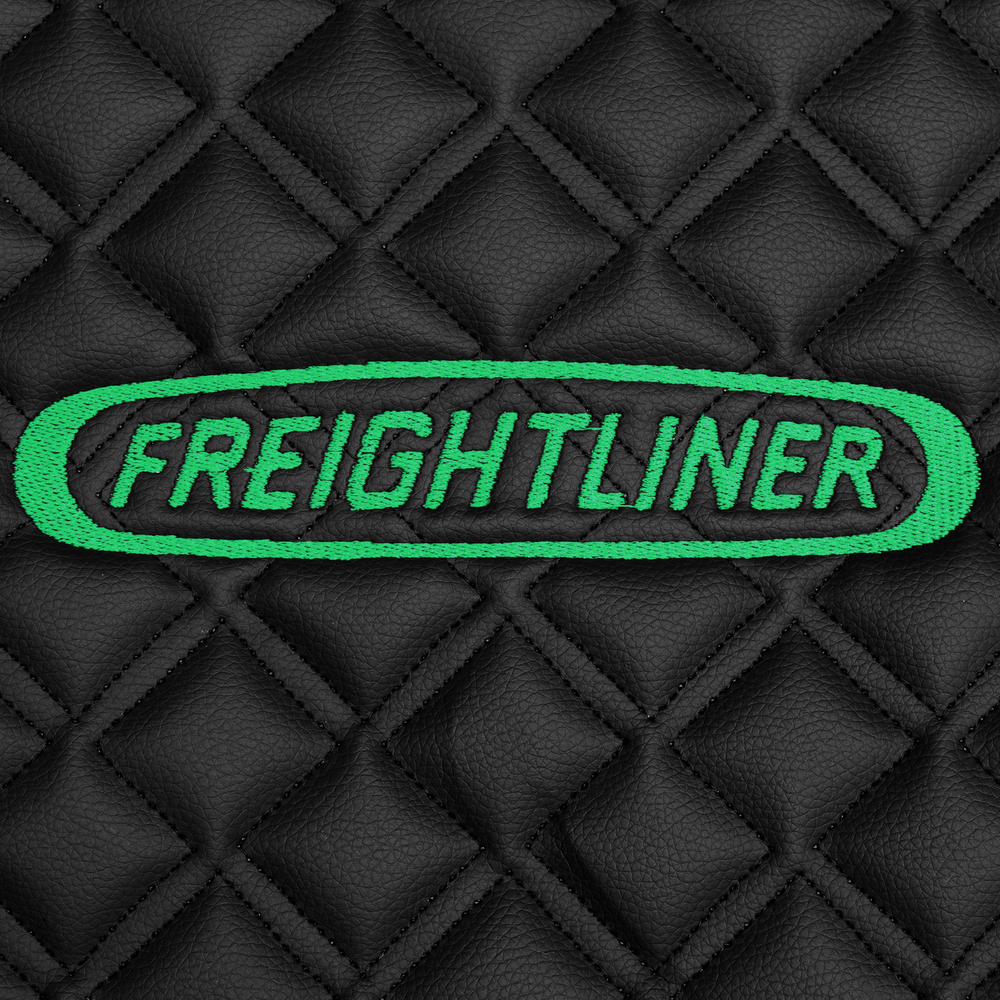 Ковры FREIGHTLINER CENTRY (автомат) (экокожа, черный, черный кант, зеленая вышивка)