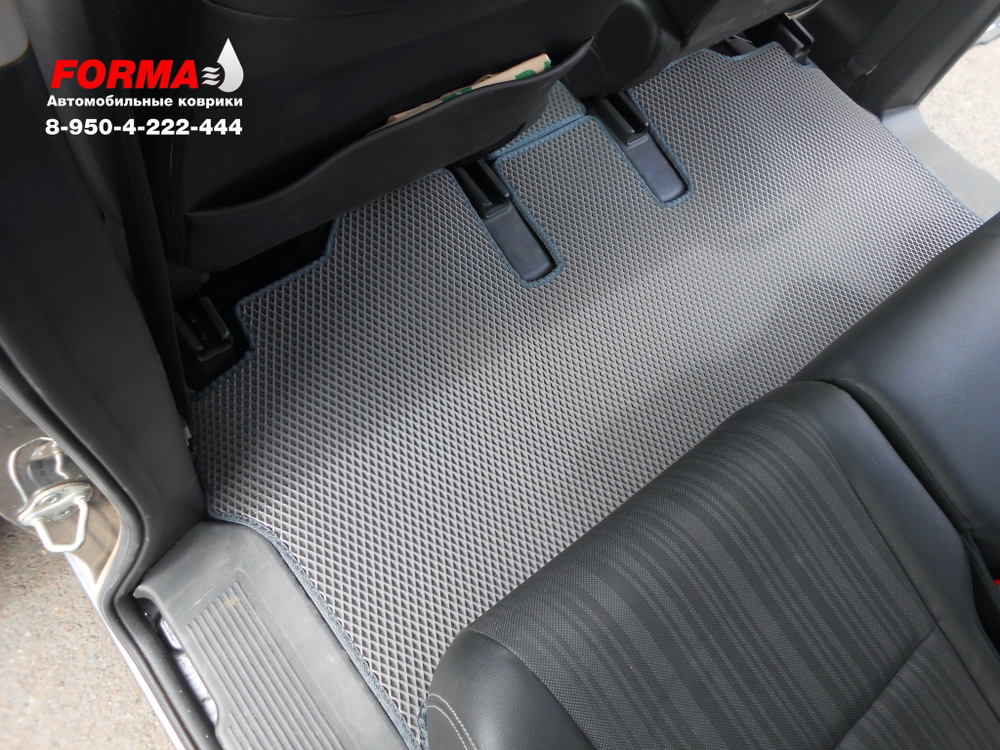 Honda Freed 2 (09.2016-) HYBRID с цельным диваном второго ряда
