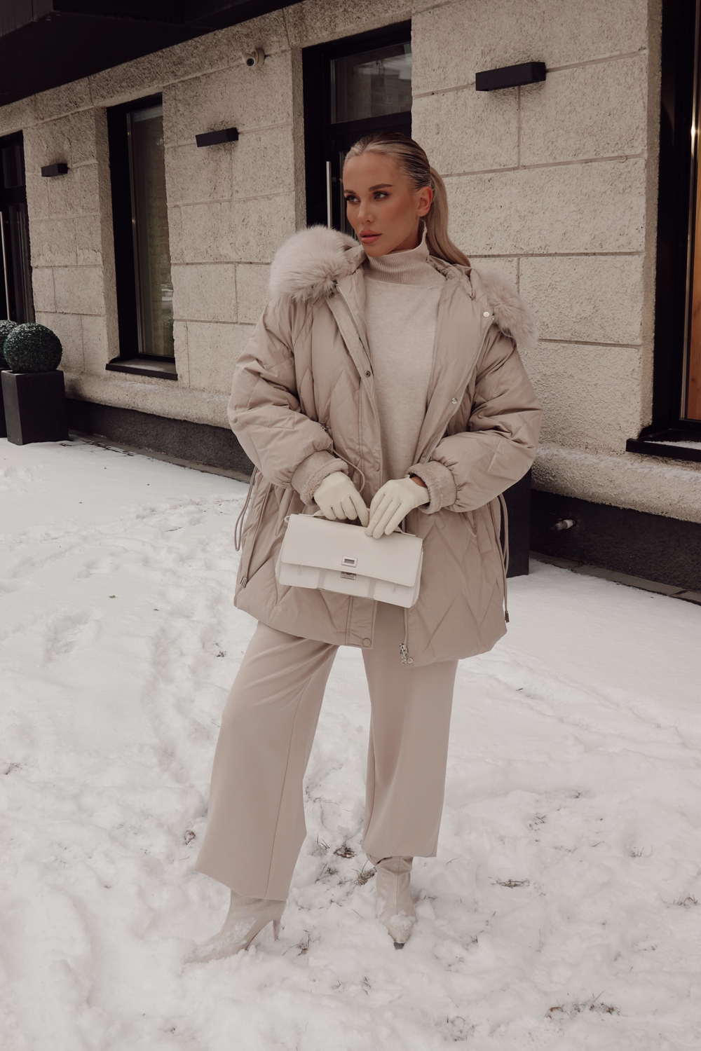 Пуховик комбинированный с элементами дубленки