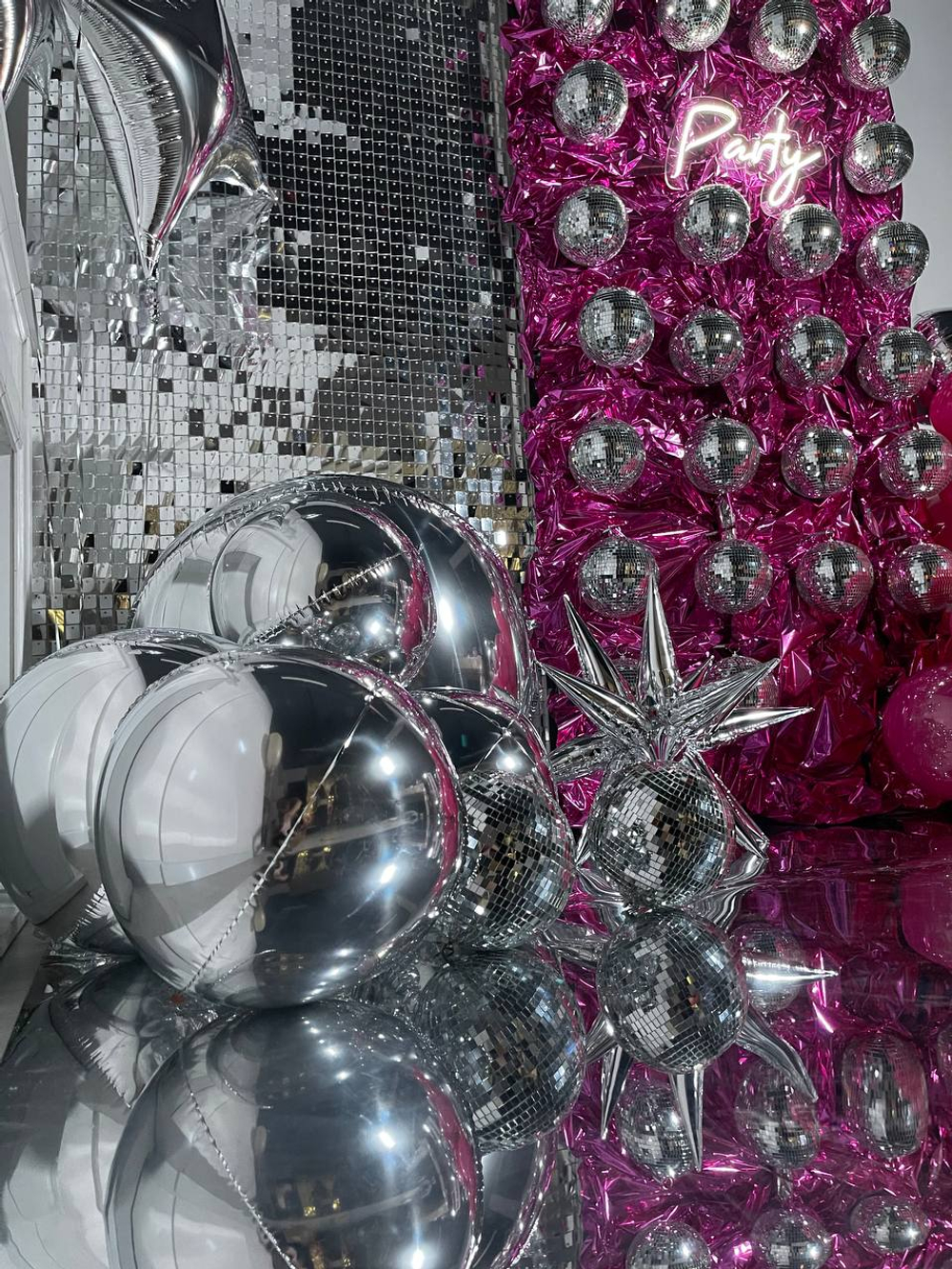 Фотозона "Disco party"