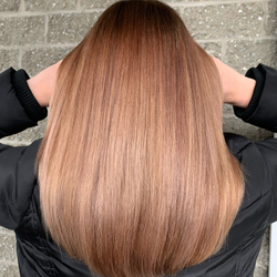 Olaplex N4 Bond Maintenance Shampoo - восстанавливающий шампунь для всех типов волос /   250  ml  / GTIN 896364002428
