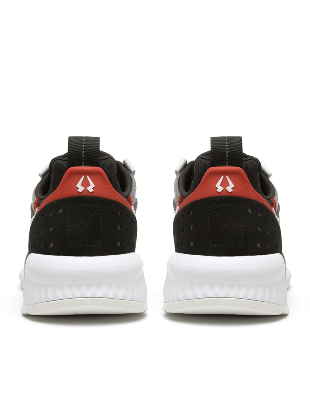 Кроссовки Traffa Vaan Zii черные/белые