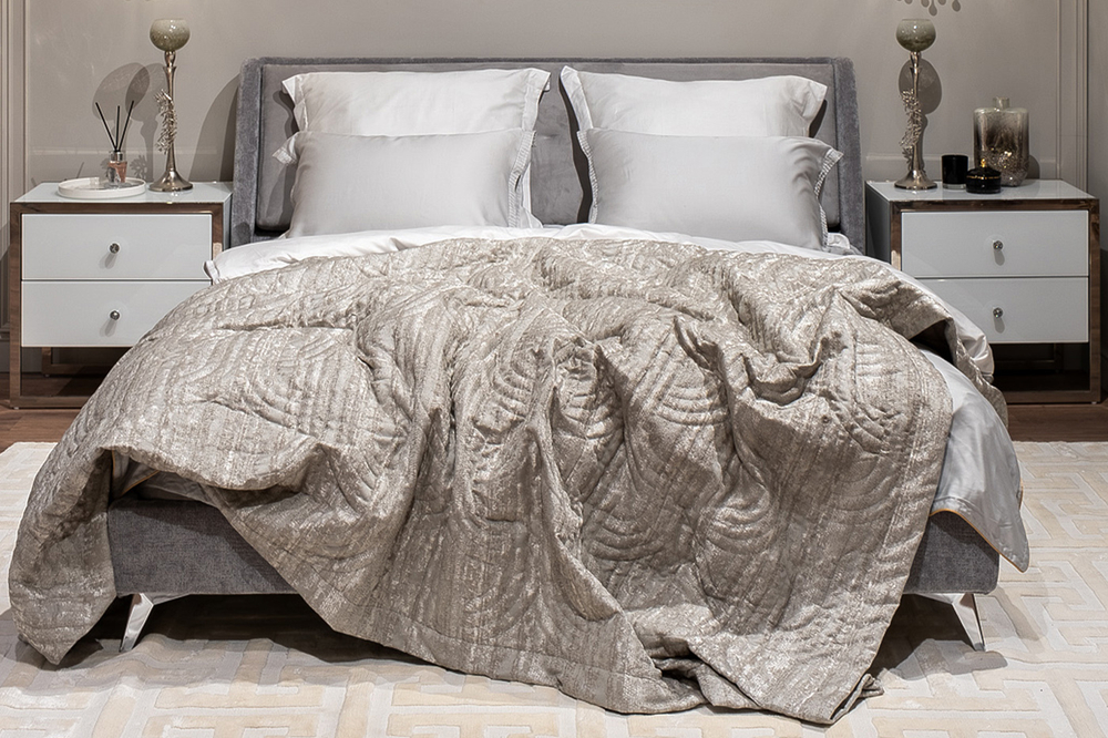 Покрывало 260x260 Garda Decor Ambition