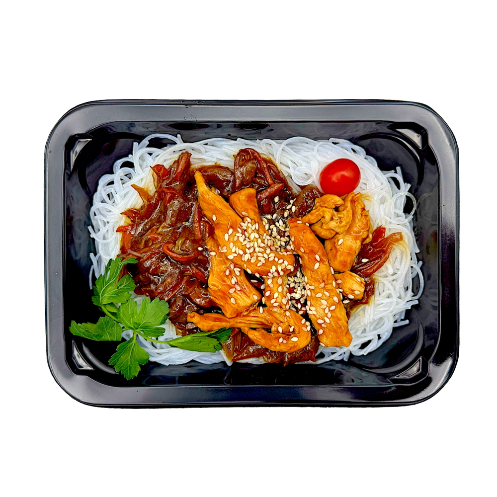 Фунчоза по-азиатски с куриной грудкой
