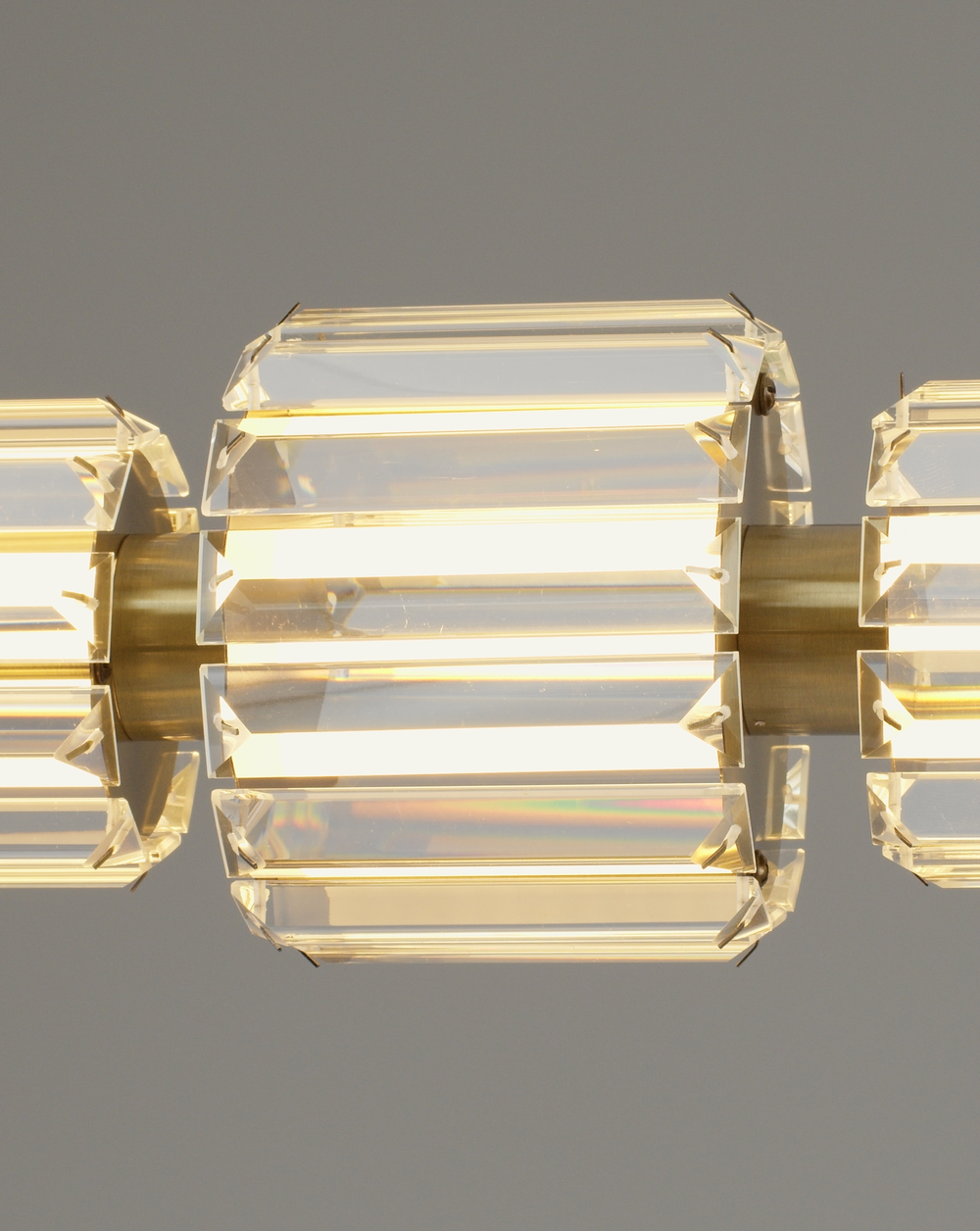 Светильник подвесной светодиодный Moderli V11715-PL Prismique