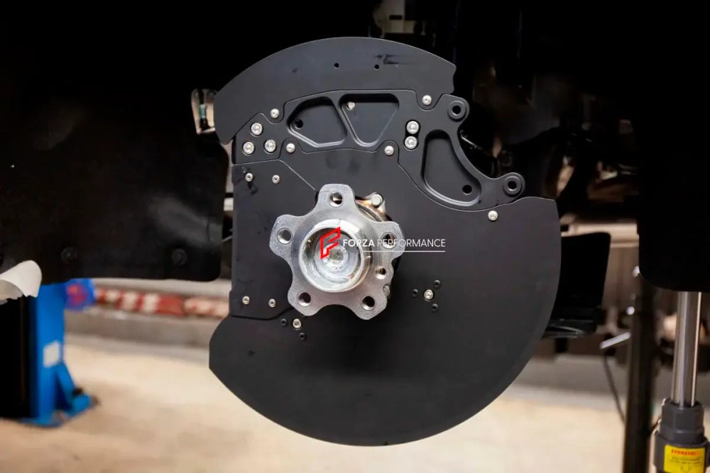 КАРБОН КЕРАМИЧЕСКАЯ УСИЛЕННАЯ ТОРМОЗНАЯ СИСТЕМА ДЛЯ ROLLS-ROYCE PHANTOM 2017+ Роллс Ройс