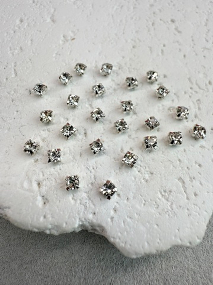 Шатоны 3 мм, Кристалл в серебре, 25 шт