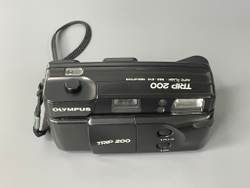 Olympus Trip 200