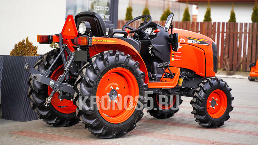 Трактор Kubota | Кубота B2741S 9+3 (Kubota India) STD agri 7.00-12 / 8.3-20 (с ПСМ)