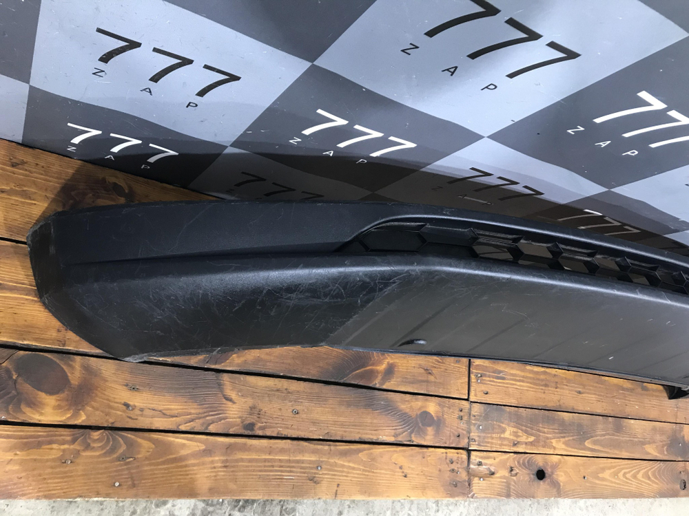 Юбка переднего бампера Skoda Karoq 17-нв Б/У Оригинал 57A807061