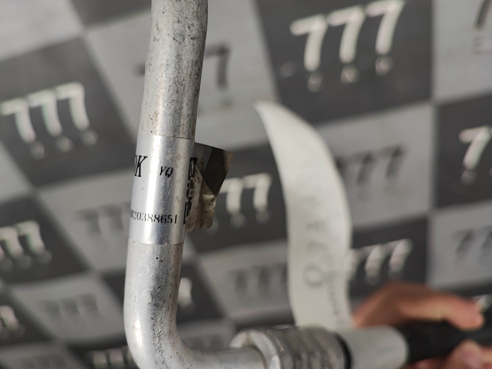 Трубка кондиционера Omoda C5 22-нв Б/У Оригинал 301001316AA