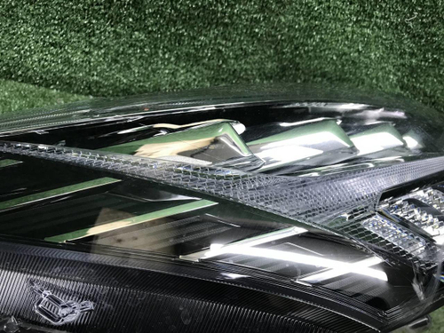 Битая Фара правая Haval Jolion (2021-н.в.) LED