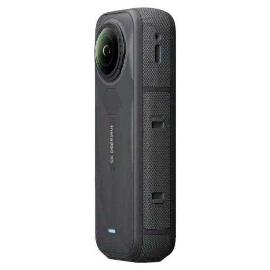 Экшн-камера Insta360 X5 Starter Bundle
