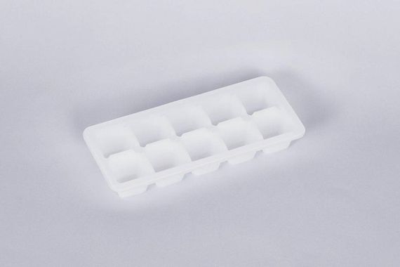 Холодильник Korting KNFC 62370 GW