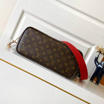 Сумка Louis Vuitton
