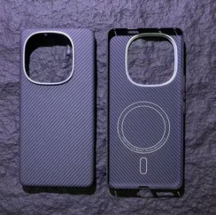 Карбоновый чехол для IQOO 13 с MagSafe черные полосы (Black stripes)