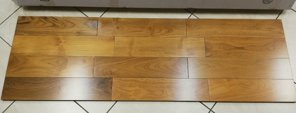 Массивная доска Komofloor Тик экстра лак