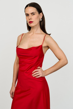 Платье- комбинация с открытой спиной