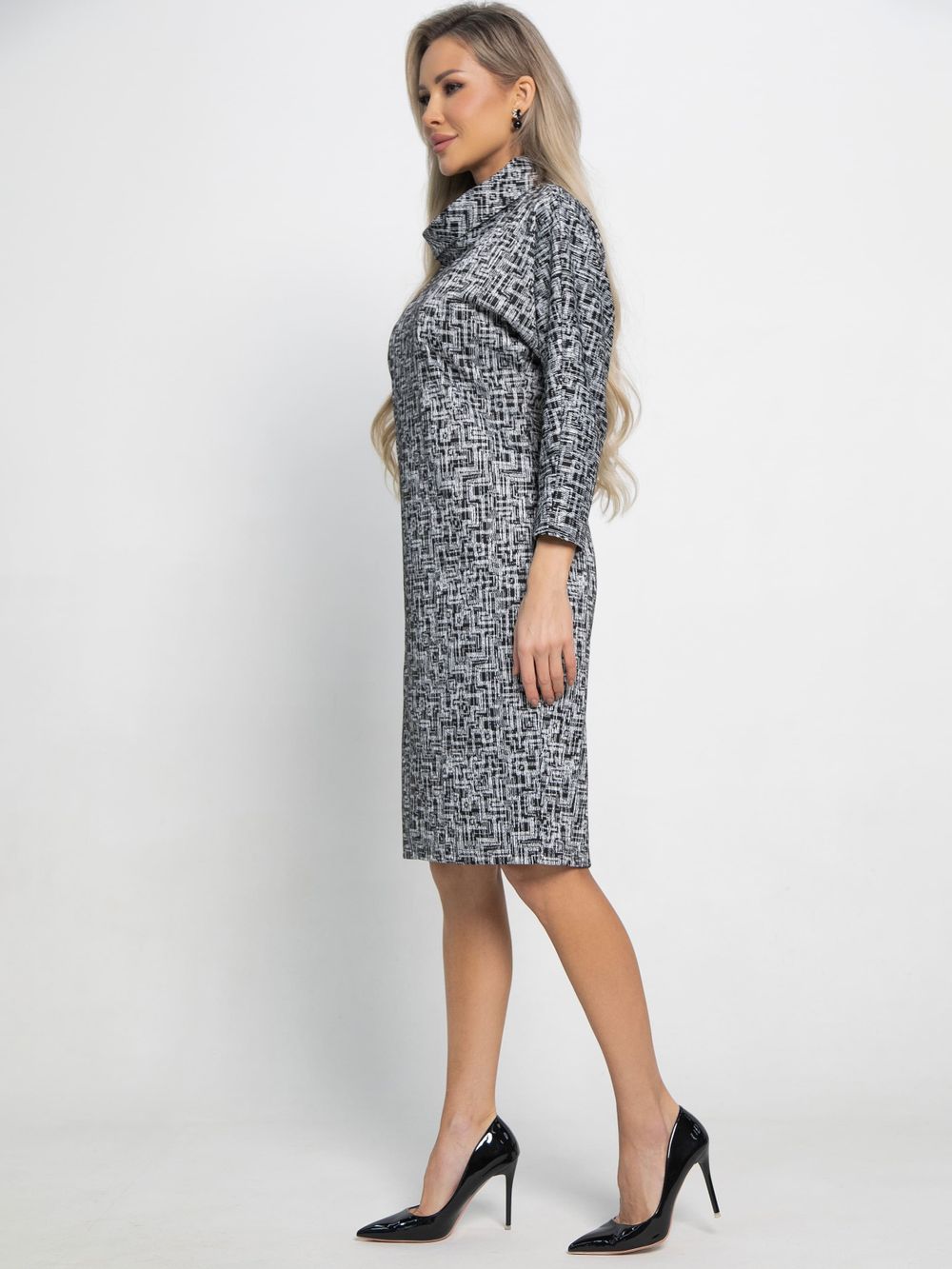 Платье Граффити (черно-белое) П15107-19М LT Collection