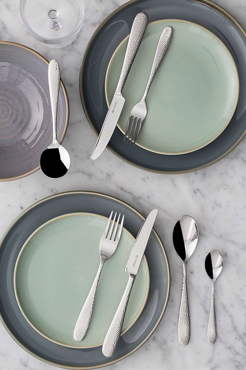 Нож столовый glamour