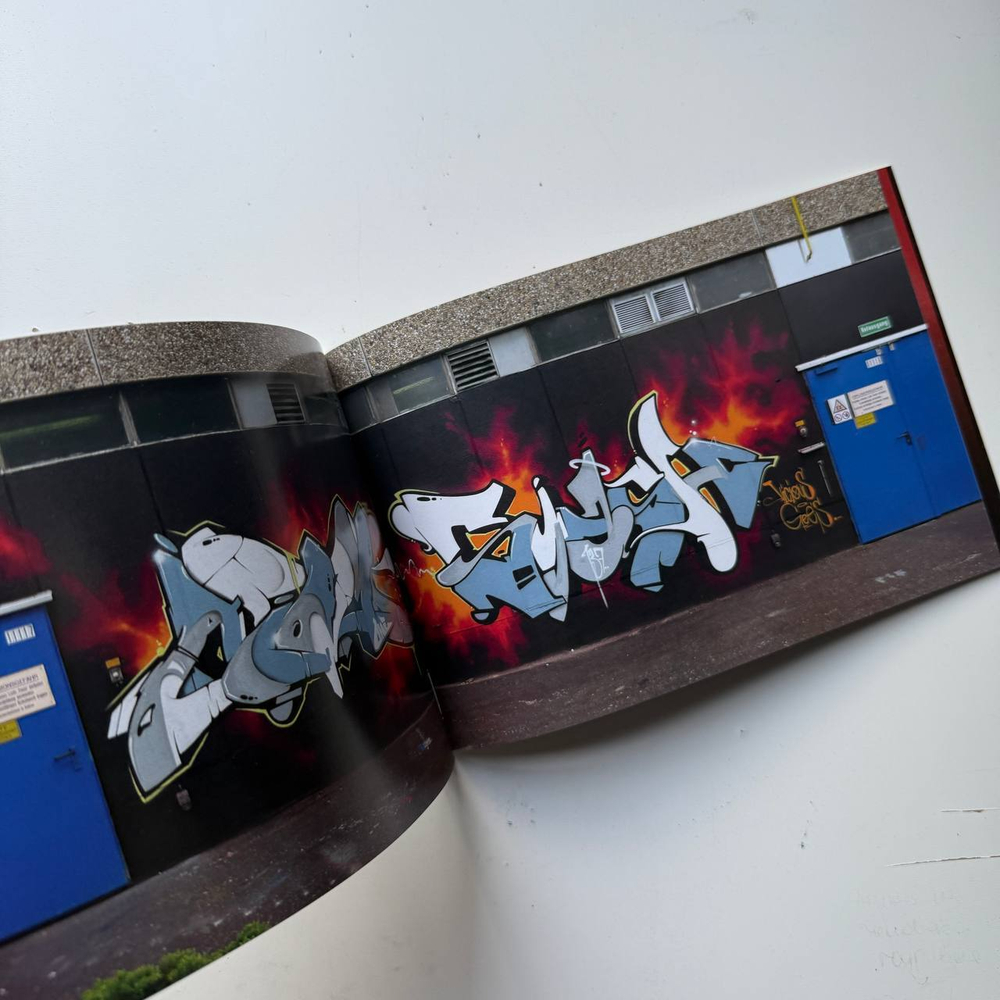 Книга Smash 137