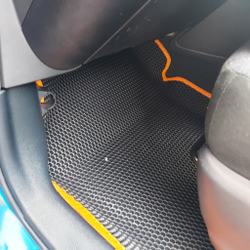 Автоковрики EVA для Toyota Sienta III HYBRYD (2014-2020)