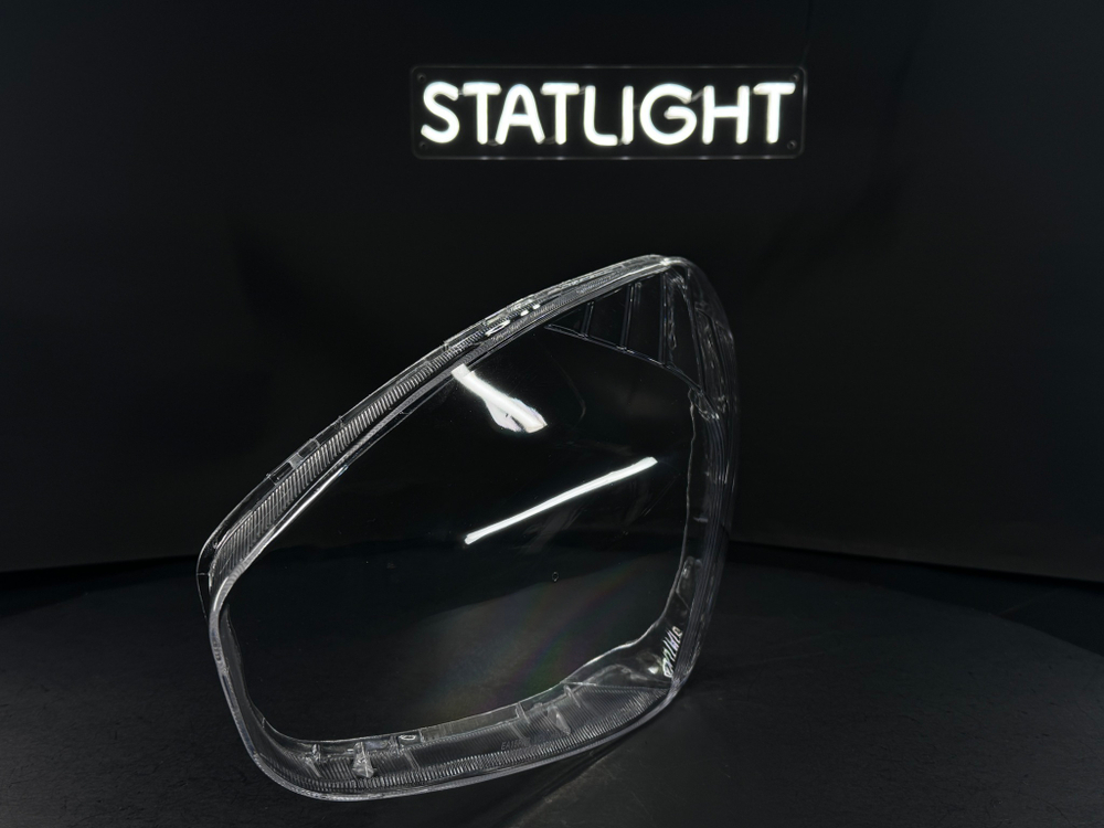 Левое стекло Hyundai Accent 3 2006-2011 / Verna 2 2005-2010