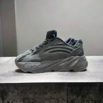 Adidas Yeezy Boost 700 V2 • Black Gray