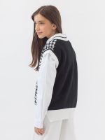 Жилет черно-белый для девочки арт. АТ951