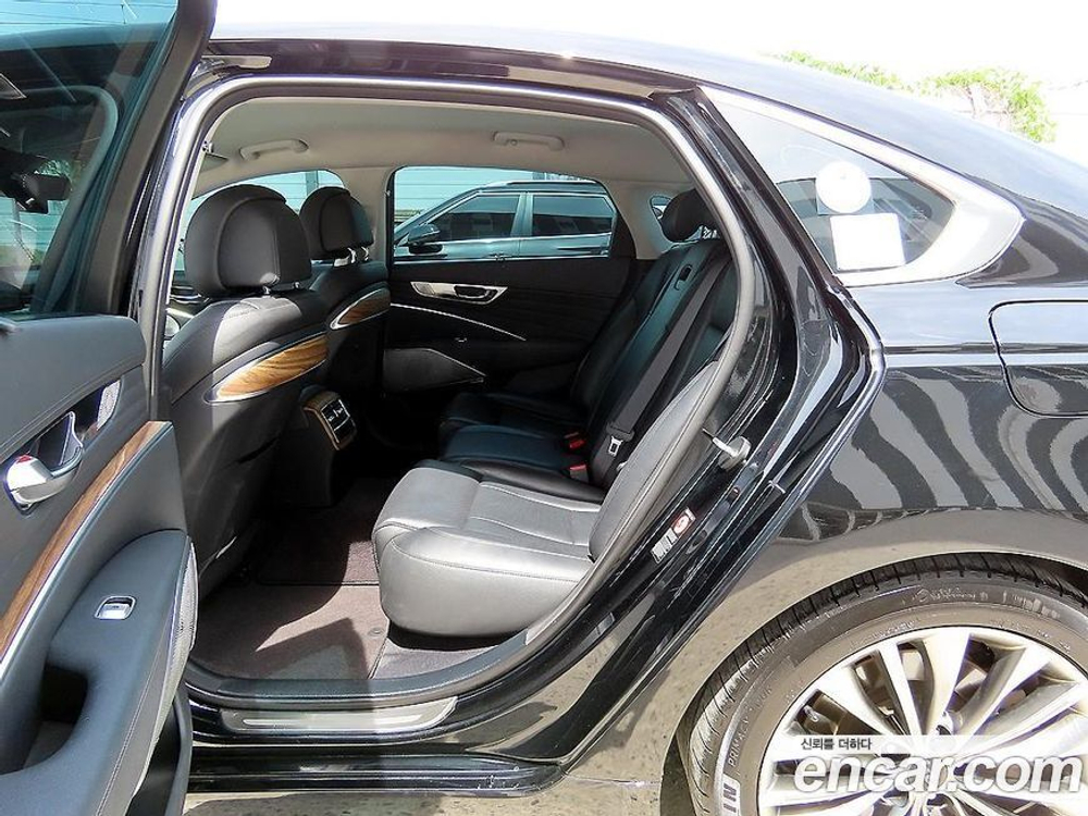 Kia The New K9 (Quoris/K900) 2 Generation 3.8 GDI AWD (07.2022)