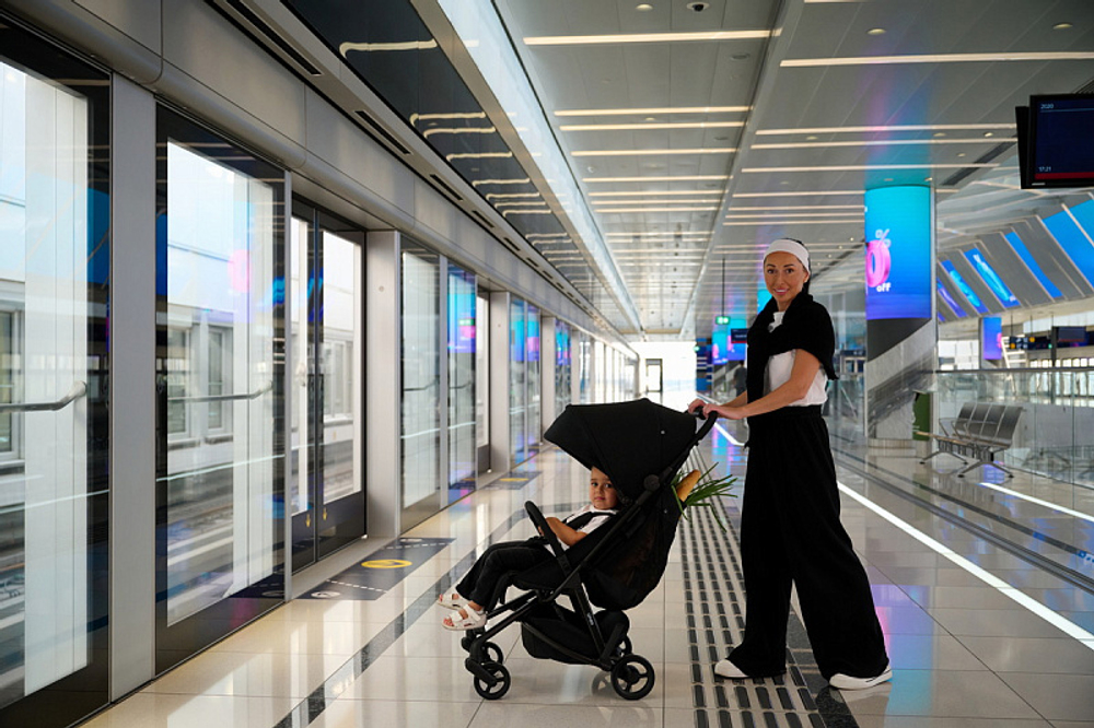 Прогулочная коляска Anex AIR-Z New Az-04-N Space