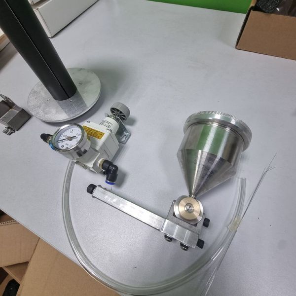 Устройство для подачи клея и разборная катушка на 50 км!