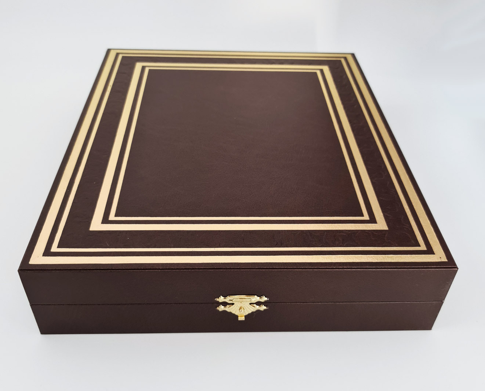 Подарочный футляр для книги (классика)