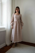 Платье Скарлетт из фланели для беременных и кормящих мам, Кремовый с розовыми цветами