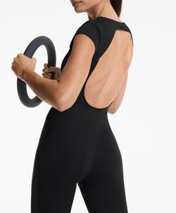 Oysho Длинный комбинезон с открытой спиной Comfortlux, черный