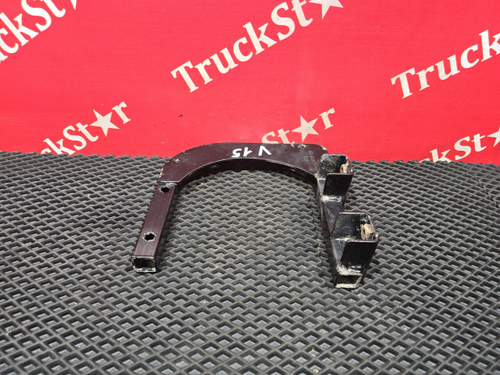 Кронштейн крыла правого