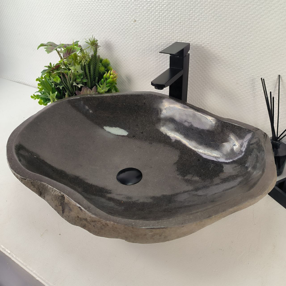 Раковина из речного камня RS-65018 62*48*15 0858
