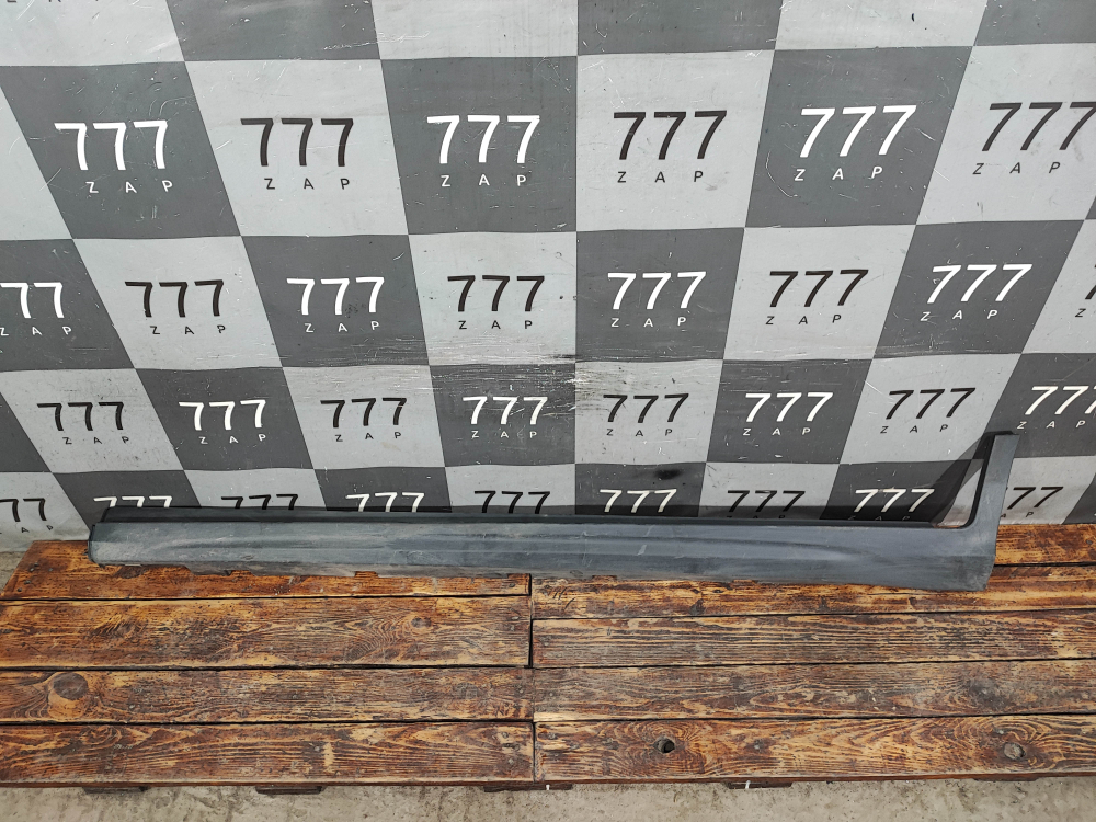 Накладка порога левого Geely Atlas Pro 21-нв Б/У Оригинал 6073065400