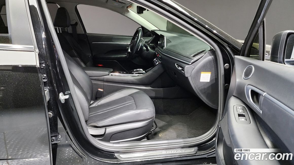 Hyundai Sonata Hybrid (DN8) Premium (03.2020)