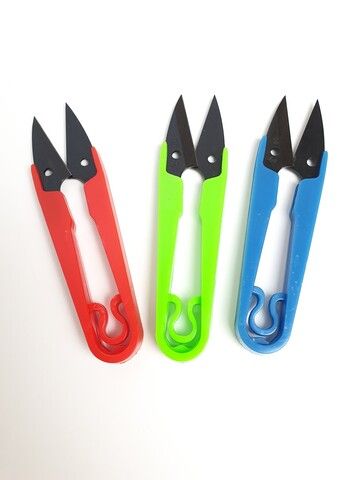 Ножницы швейные для обрезки нитей с пластиковой ручкой