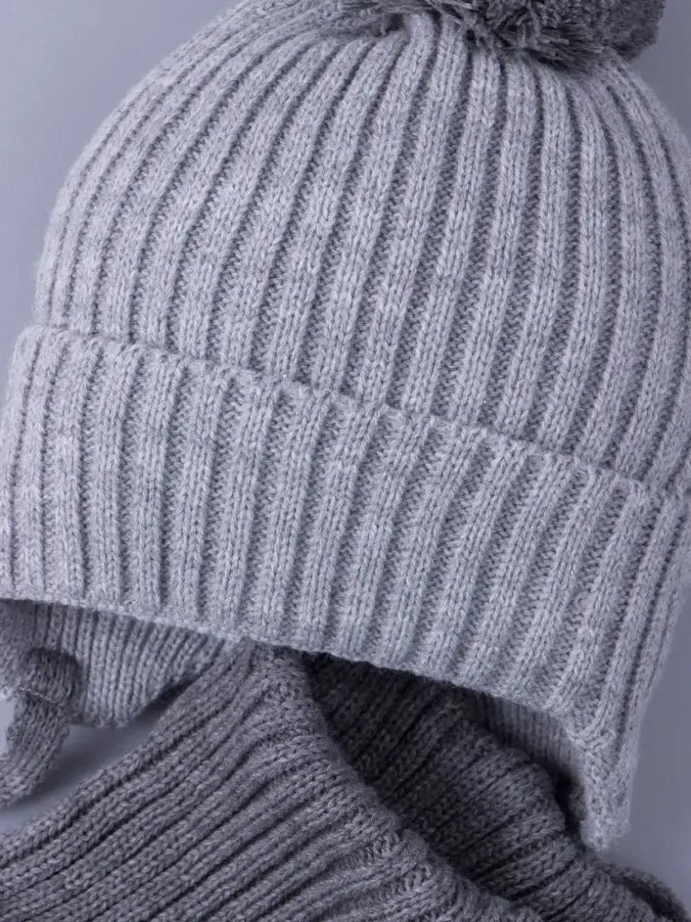 Шапка детская осенняя вязаная и снуд