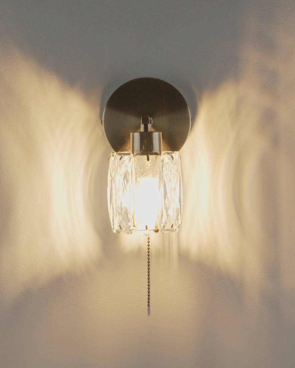 Светильник настенный Moderli V11710-1W Prismique