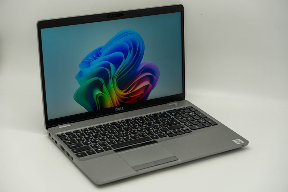 Ноутбук Dell Latitude 5511 ( i7-10850H / MX150 )