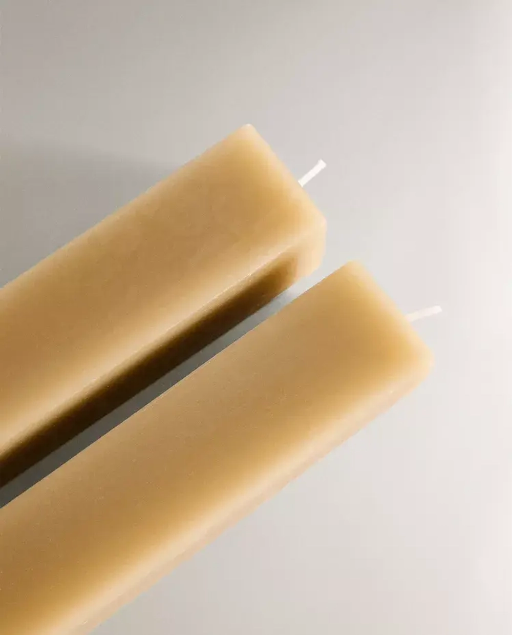 ZARA HOME НАБОР ДЕКОРАТИВНЫХ КВАДРАТНЫЙ СВЕЧЕЙ ( 2 ШТ.), ЗЕЛЕНЫЙ