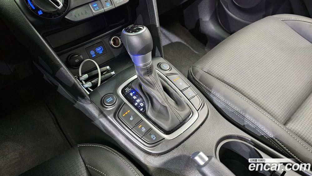 Hyundai KONA Дизель 1.6 4WD (04.2020)