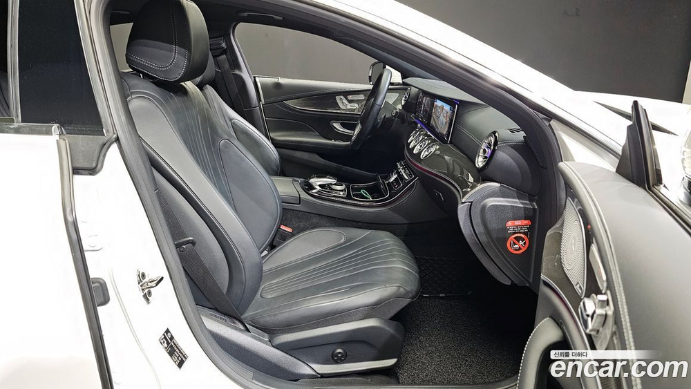 Mercedes-Benz CLS-Class C257 CLS300d AMG Line (08.2020)