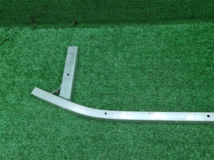 Усилитель передний нижний Voyah Dream (2021-н.в.)